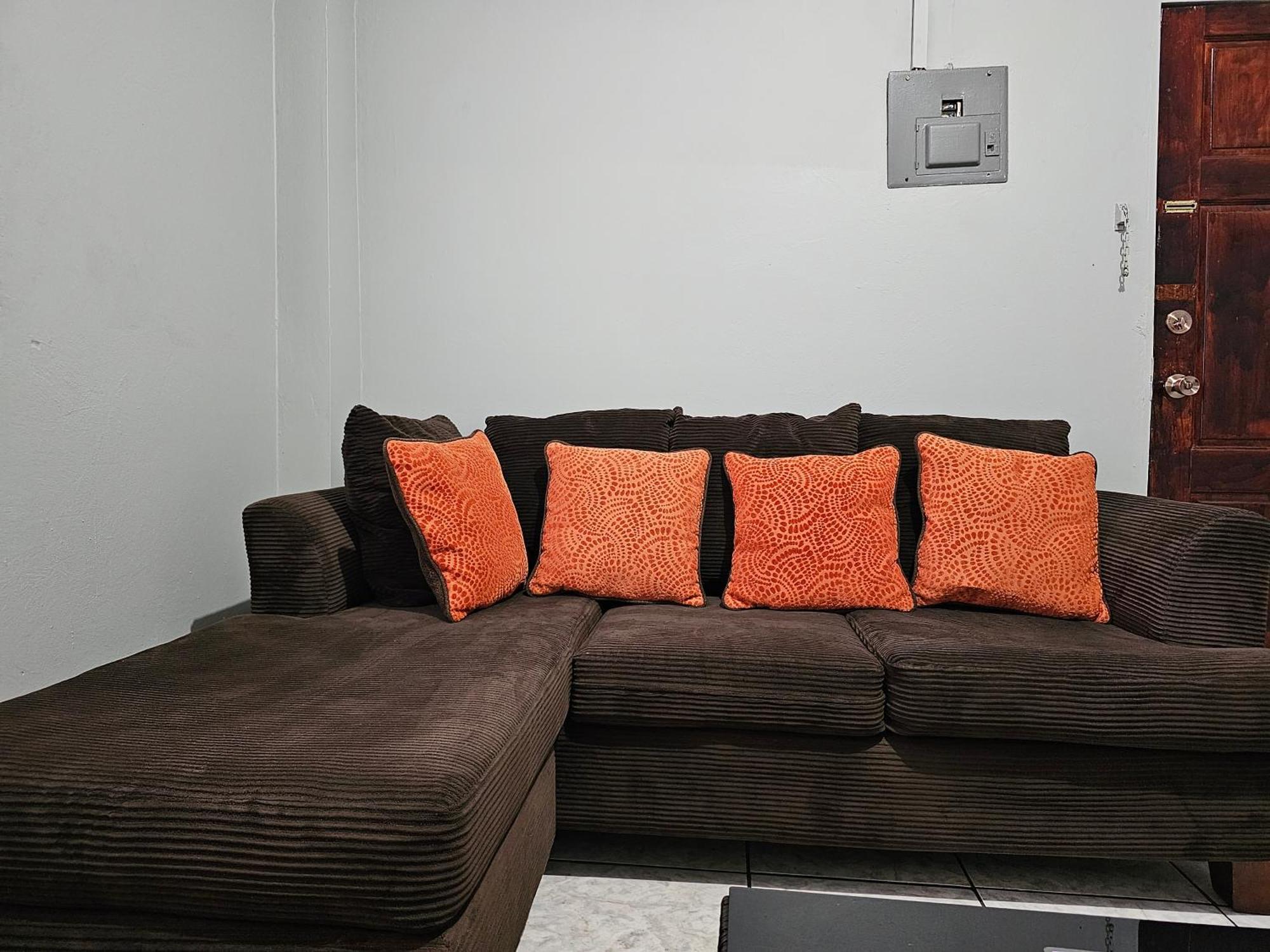 2Br Apt In St Helena - 6Mins From The Airport Perfect For Short And Long Stays Piarco 외부 사진